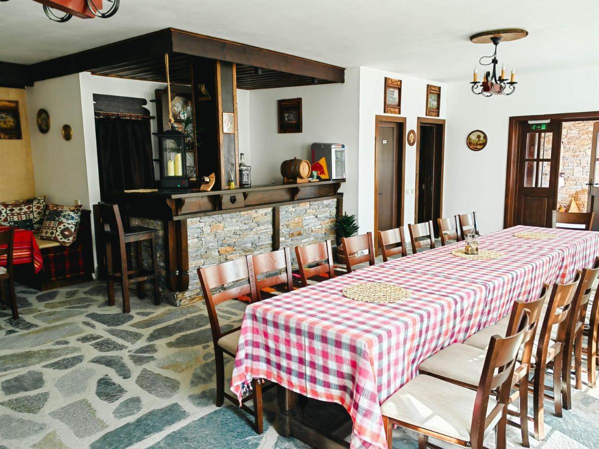 Rimovata Kashta Guest House Leshten Dış mekan fotoğraf