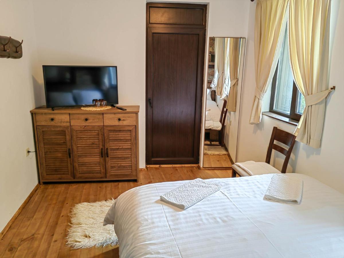Rimovata Kashta Guest House Leshten Dış mekan fotoğraf